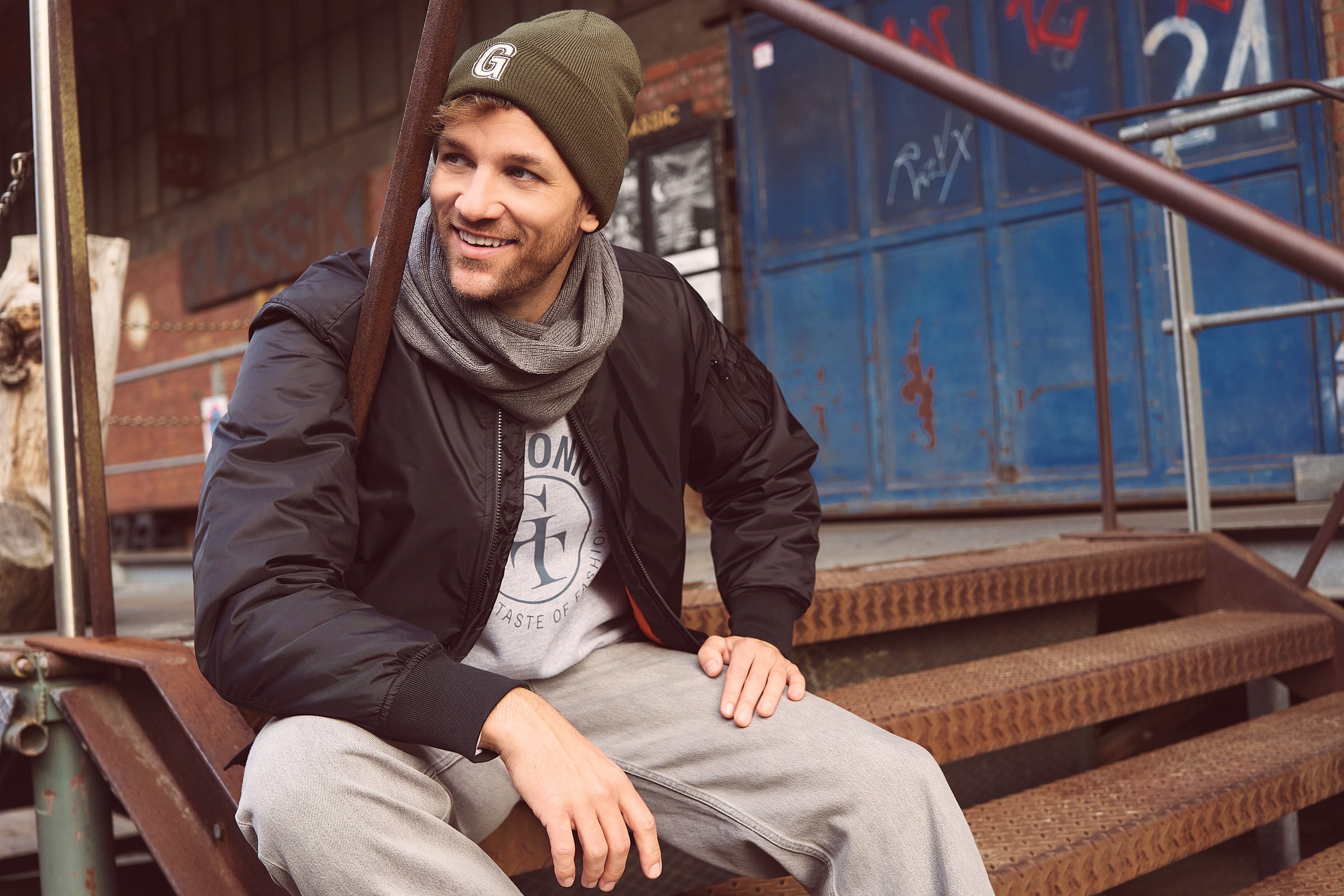Apparel Hero